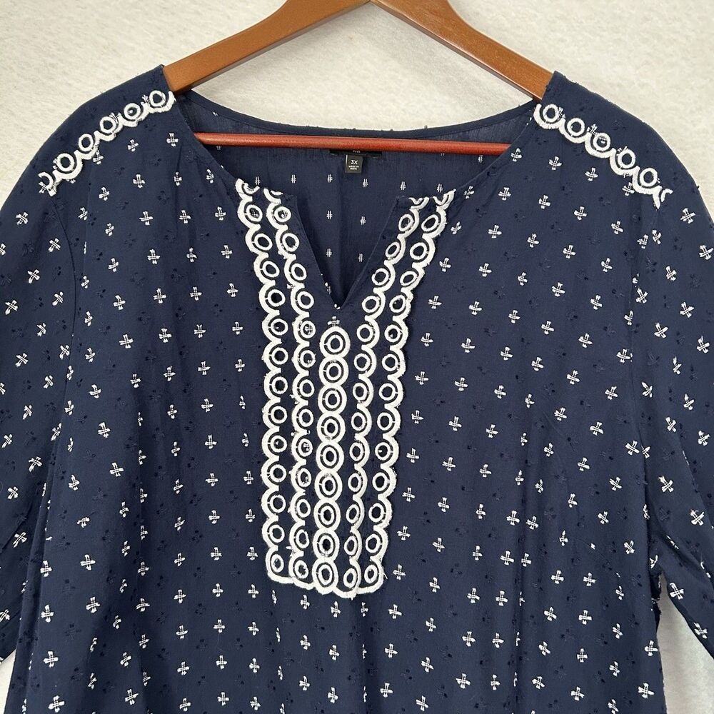 Talbots Plus Top Women 3X Navy White Embroidery Swiss Dot Pullover Cottage Comfy - Picture 7 of 15